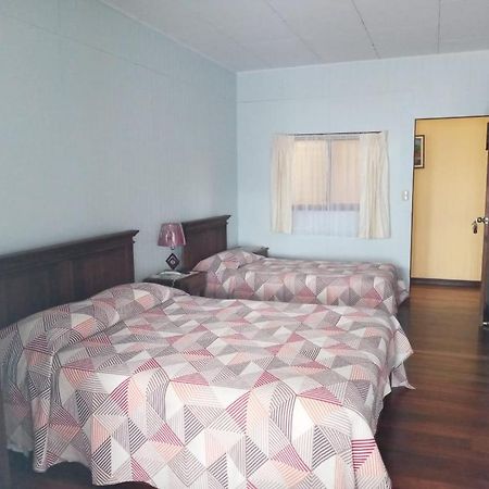Hotel Las Brumas Cartago Eksteriør billede